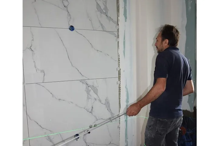 Interview de Mr Ramazan Tuncer, Carreleur pour Maisons Alain Métral en Haute-Savoie.